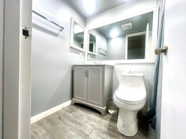 517 Mansfield M #517 — Photo 11