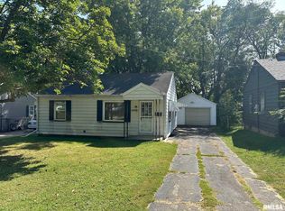 2420 W Millman St, Peoria, IL 61605