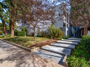 346 S Los Robles Ave APT 2, Pasadena, CA 91101