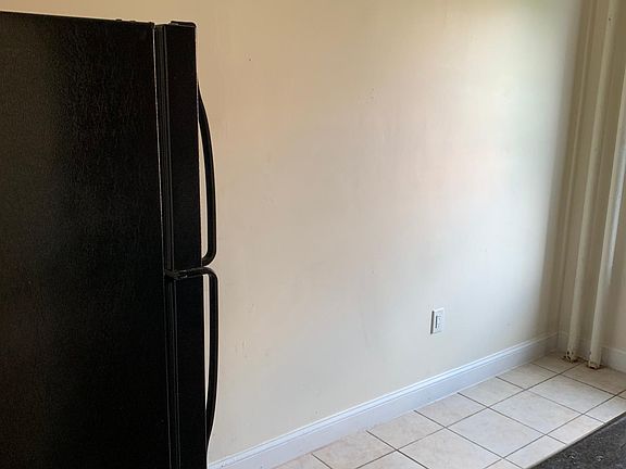 5th image of 34 Clifton Pl APT 26
