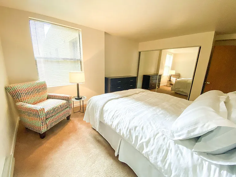 Tuscany Apartments — Photo 48