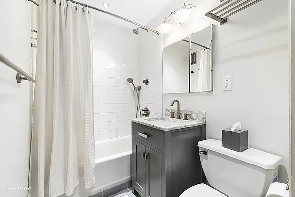 Rented by Corcoran | media 6