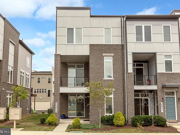 5th image of 20853 Ashburn Heights Dr