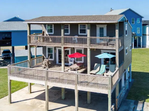 821 Salt Cedar Ln, Pt Bolivar, TX 77650