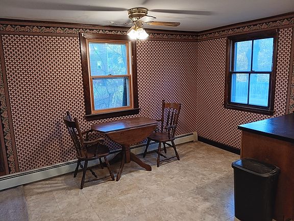 5th image of 11 Central St