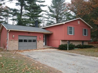 6600 W Dorothy Ave, Indian River, MI, 49749