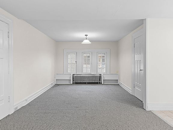 3rd image of 304 Dartmouth St APT 4