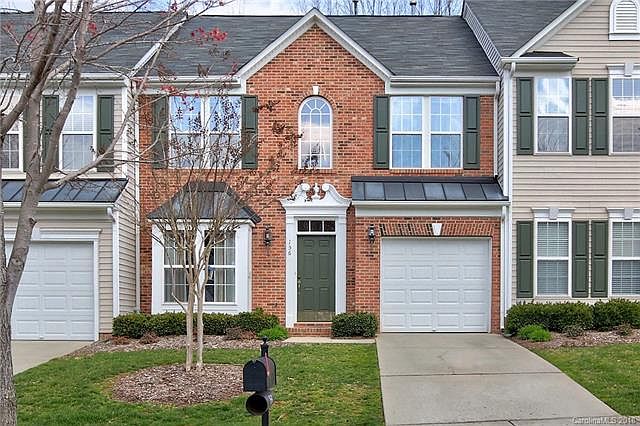 1st image of 156 N Arcadian Way