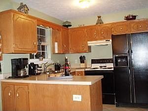 3rd image of 615 Hogan Dr