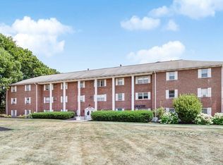 187 Great Rd APT C2, Acton, MA 01720