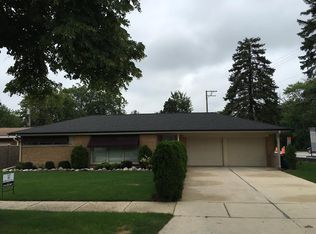 1970 Everett Ave, Des Plaines, IL 60018