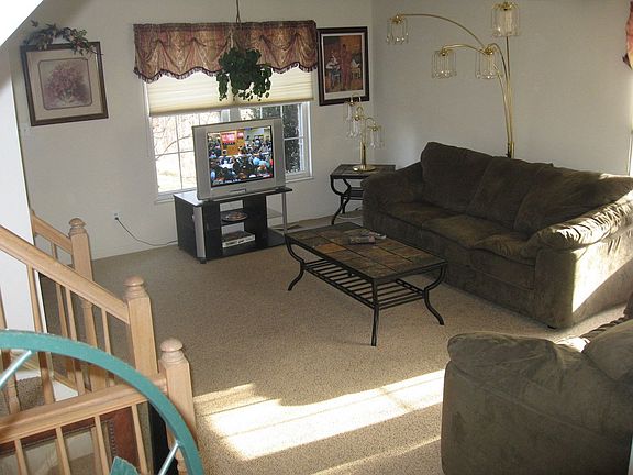 5th image of 9711 Becker Ct