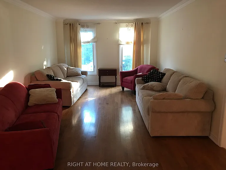 1515 Stationmaster Ln — Photo 11