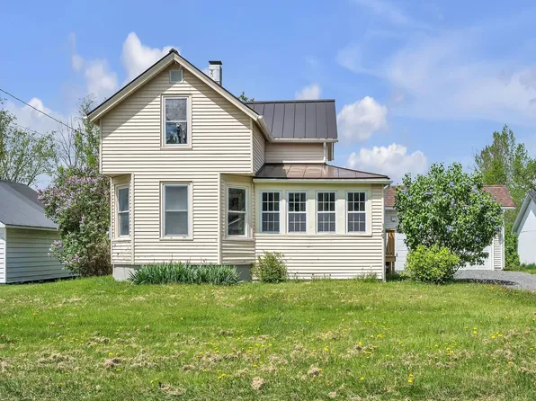 149 Pearl Street, St. Albans City, VT 05478-2122