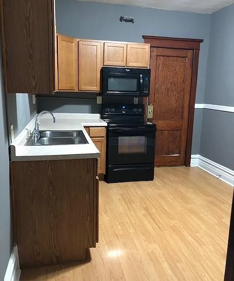 109 Jackson St #24 — Photo 7