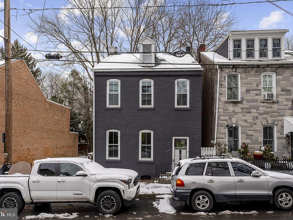 1st image of 634 Saint Joseph St