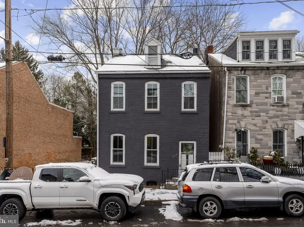 634 Saint Joseph St, Lancaster, PA 17603