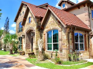 304 Ouida Rd, Irving, TX 75061