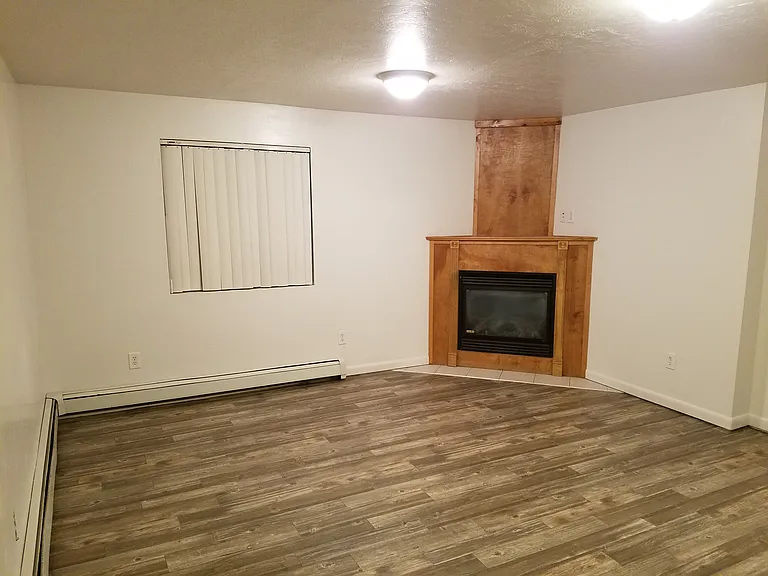 Willow Wood — Photo 18