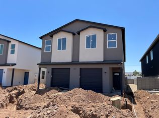 2805 E Trumbull Rd, Phoenix, AZ 85043