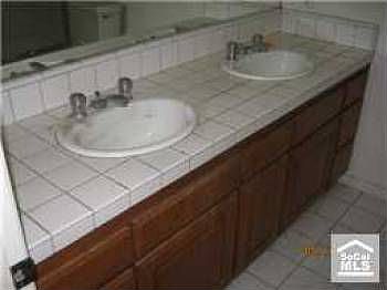 5th image of 4665 Fir Ave