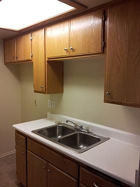 2nd image of 1021 S Soto St APT 201