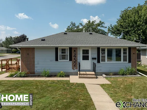 452 23rd St NW, Cedar Rapids, IA 52405