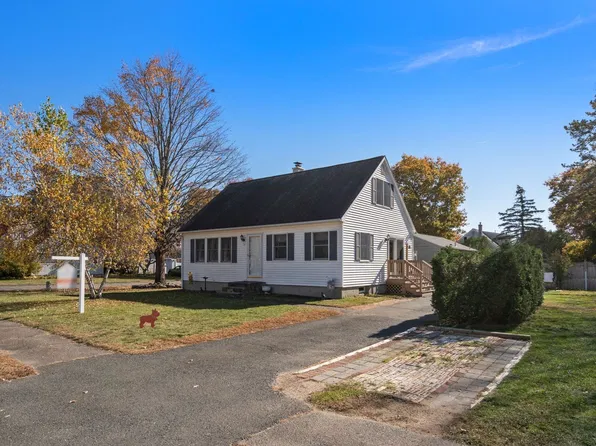 25 Rabideau Dr, Easthampton, MA 01027