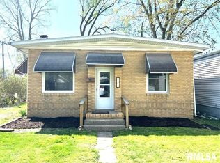 2245 S 10th St, Springfield, IL 62703