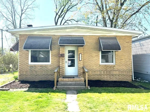 2245 S 10th St, Springfield, IL 62703