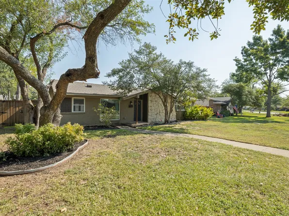 1003 Wake Dr, Richardson, TX 75081