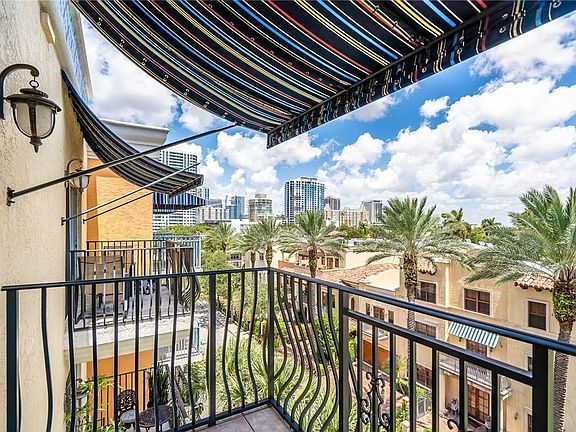 3rd image of 1111 E Las Olas Blvd