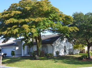 9865 NW 54th Pl, Coral Springs, FL 33076