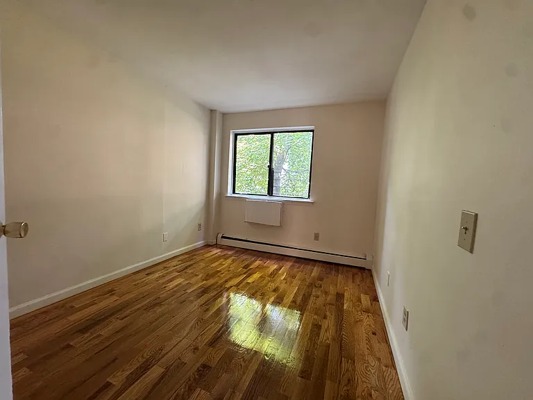 37 Odell Ave #3A — Photo 7