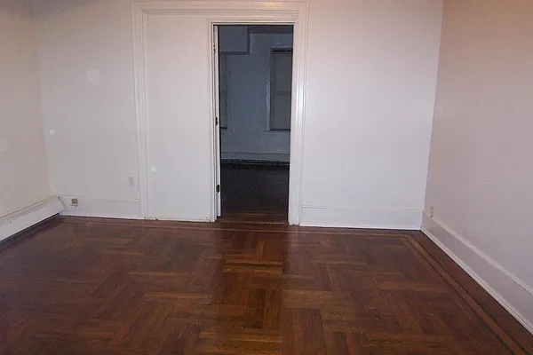 Rented by Corcoran | media 15