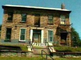 714 W 6th St, Davenport, IA