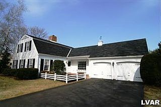 2nd image of 4431 Fairway Dr