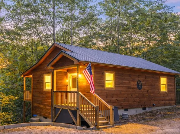 132 Lanes Way, Murphy, NC 28906