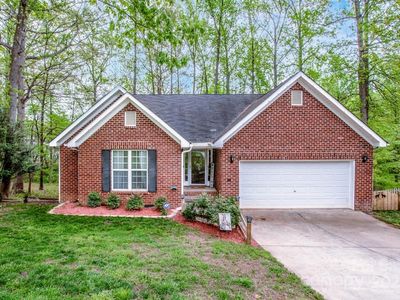 1050 Emerson Dr, Mooresville, NC, 28115