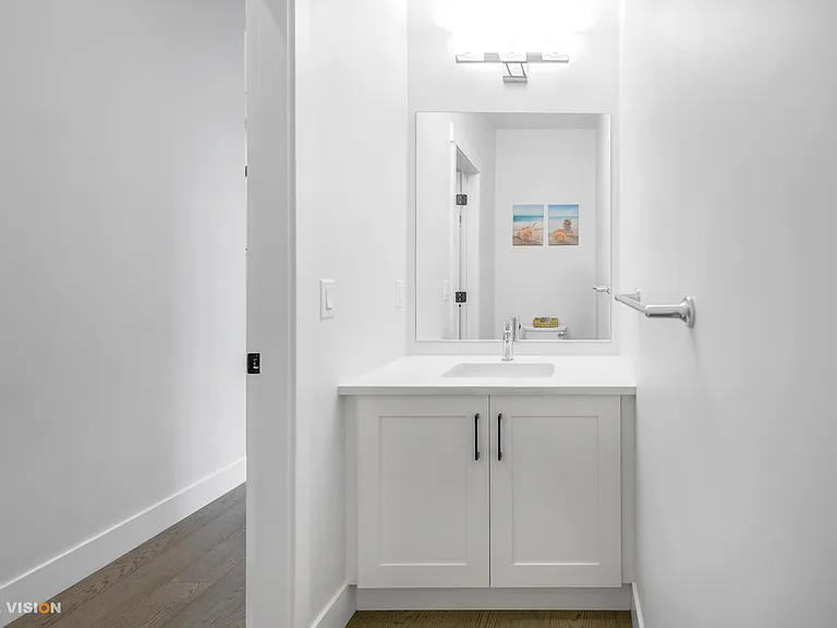 20463 76a Ave — Photo 5