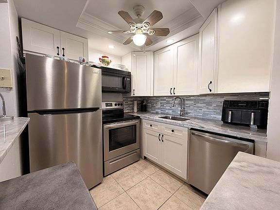 2nd image of 29 BERKSHIRE B