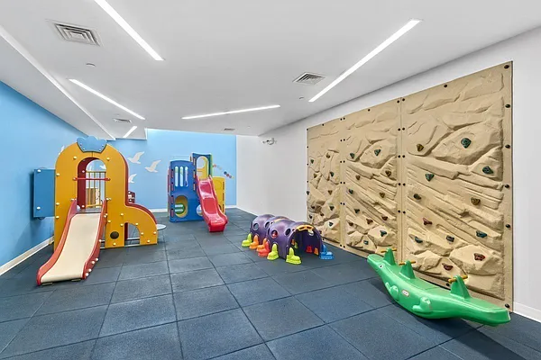Sold by Compass | media 19