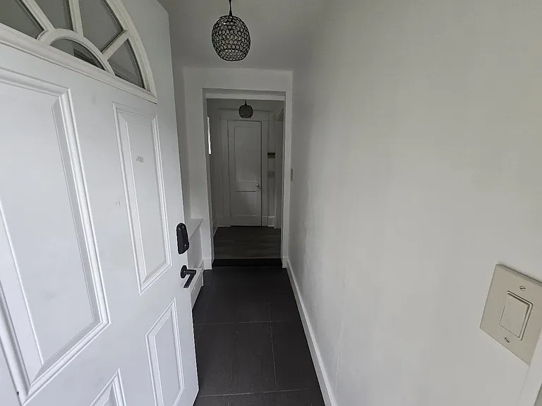 208 Glenmere Rd #1 — Photo 18