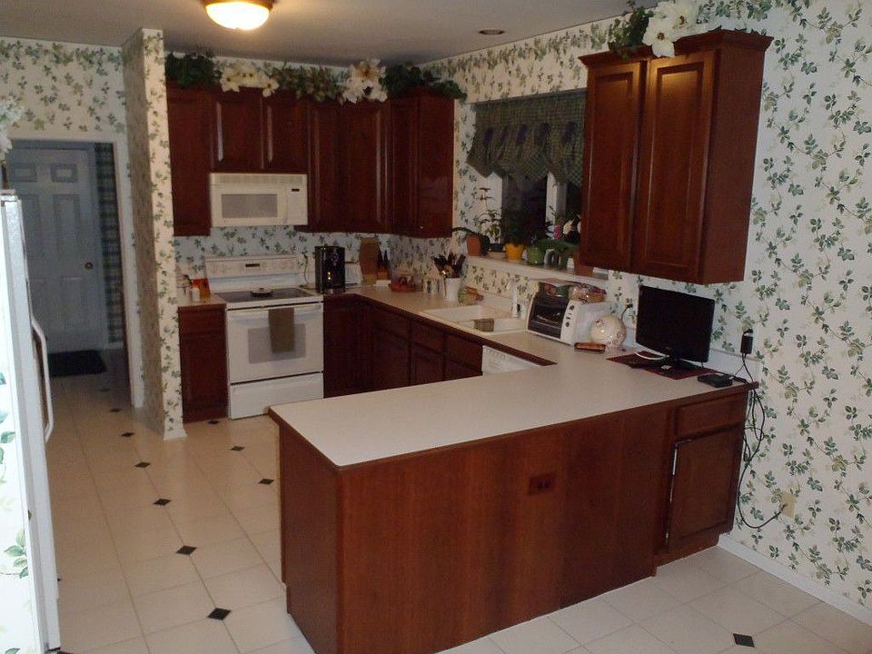 1st image of 20337 Laurel Creek Dr