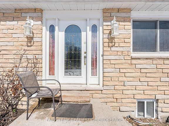 3rd image of 706 James St