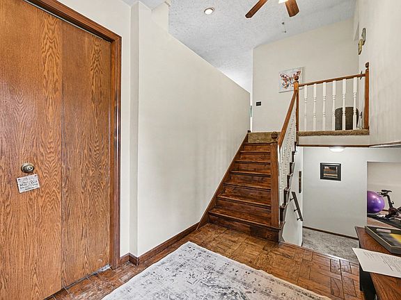 4th image of 17294 Mackinaw Rd