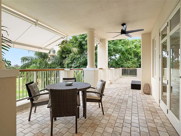 500 Plantation Village Dr #3-208 — Photo 13