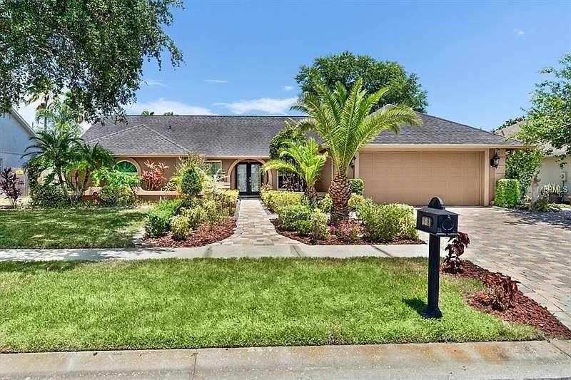 1st image of 13014 Gleneagles Pl