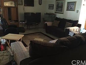 3rd image of 1061 E Lucerne Dr