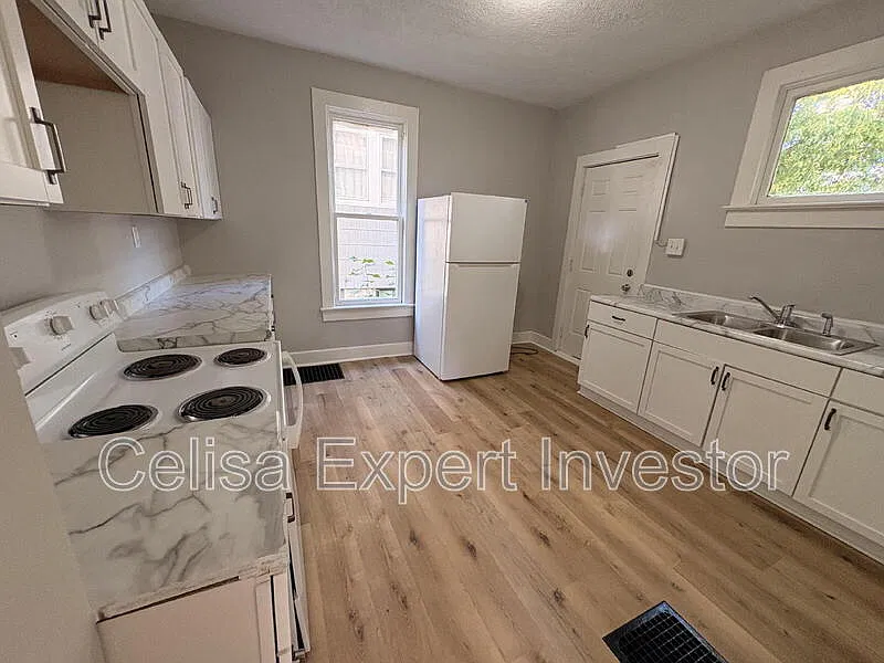 3 bed, 1.0 bath, 1248 sqft, $1,275 — Photo 4